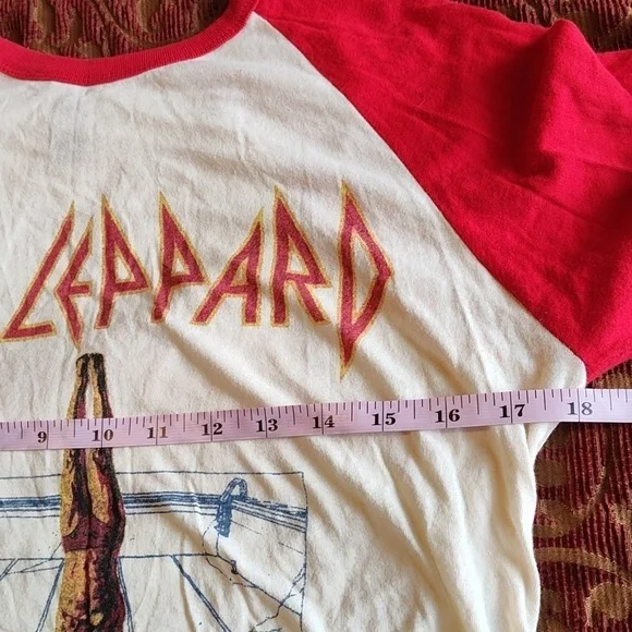Def Leppard baseball jersey tee size SMALL - Picture 3 of 8